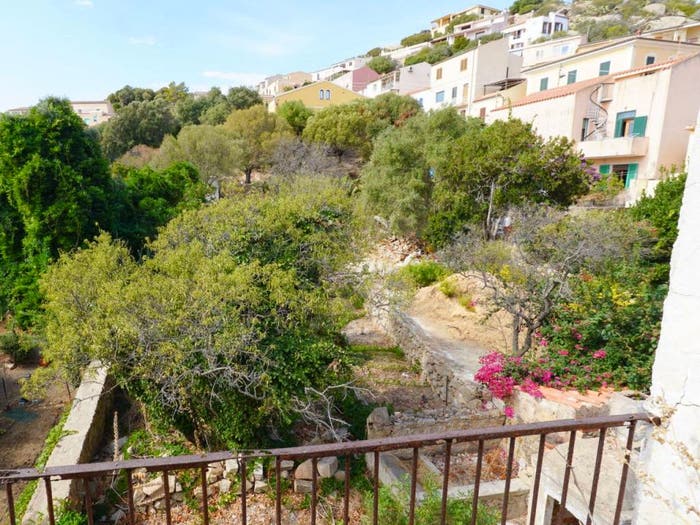 Casa quadrilocale in vendita in via Guerrazzi n, La Maddalena