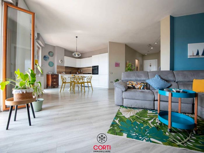 Appartamento con 5 locali in vendita in Via Massetana, San Luigi Capannino Corti Nuove, Follonica