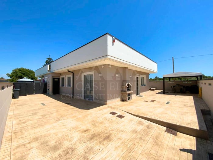Casa quadrilocale in vendita in Via dello Scricciolo, Tor San Lorenzo Nuova California, Ardea