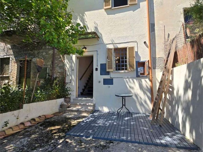 Casa bilocale in vendita in Fornole, Amelia