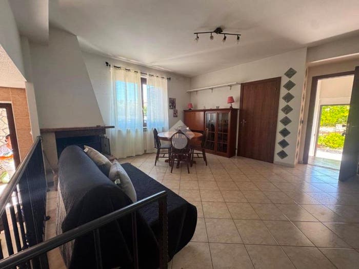 Casa con 6 locali in vendita in Via degli Appennini, San Pelino, Avezzano