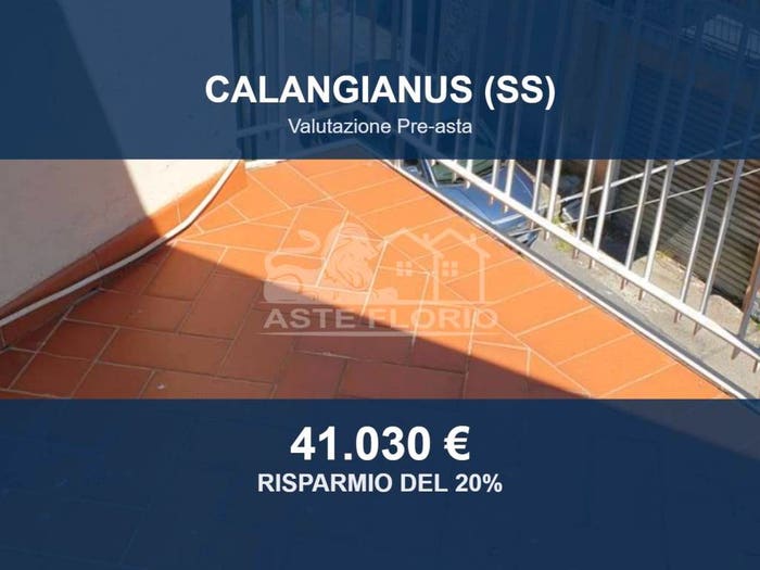 Appartamento trilocale in vendita in Via Lu Pinu, Calangianus