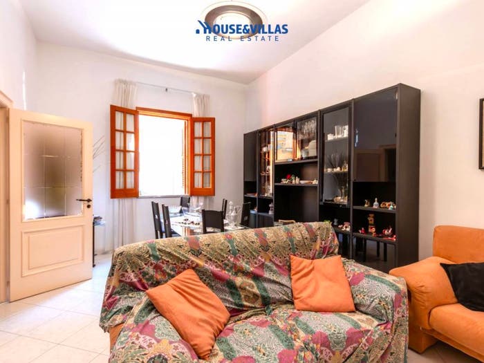 Casa con 5 locali in vendita in Via Luigi Settembrini, Centro, Avola