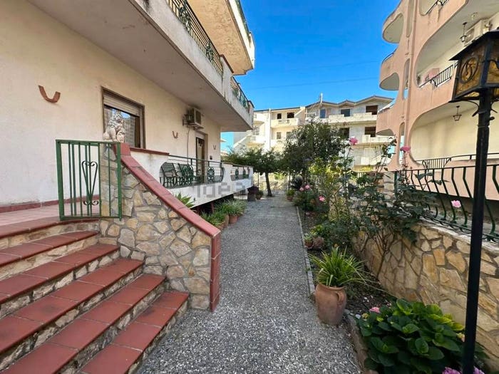 Casa con 6 locali in vendita in Condofuri SNC, San Carlo Condofuri Marina, Condofuri