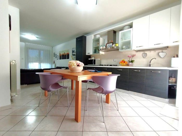 Casa con 6 locali in vendita in Boscochiaro via Giugno, Boscochiaro, Cavarzere
