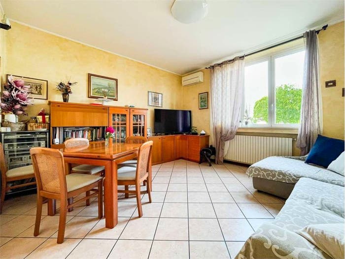 Appartamento quadrilocale in vendita in via Mazzel C, Cassano Magnago