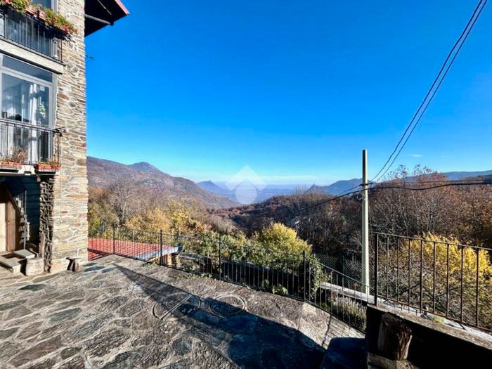 Casa trilocale in vendita in Bta Borla, Vayr Borla, Condove
