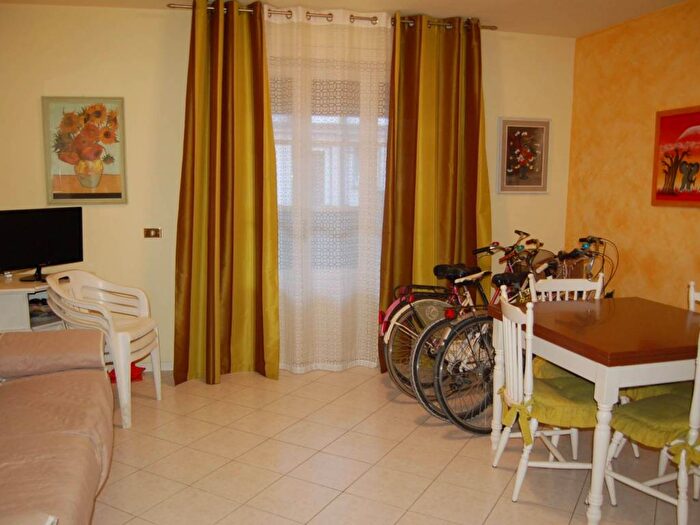 Appartamento trilocale in vendita in Marco Polo Don Bosco, Viareggio