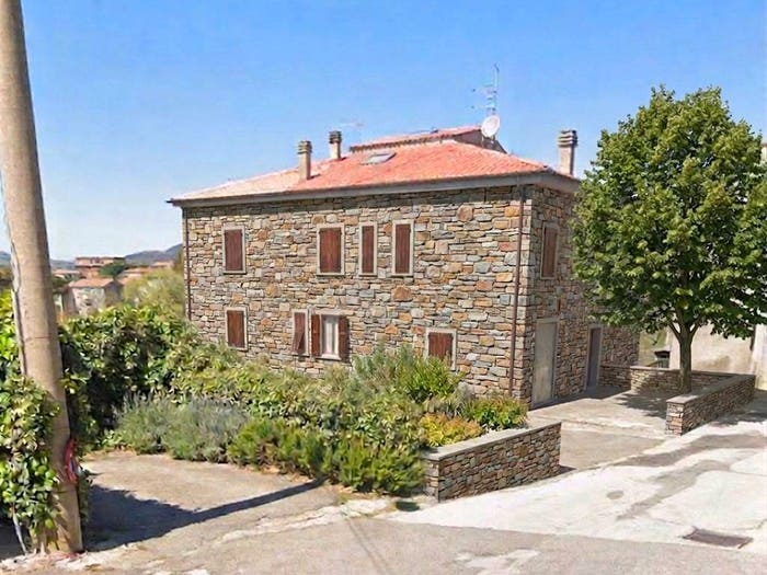 Appartamento quadrilocale in vendita in Via Clemente Pellegrini, Centro, Roccastrada
