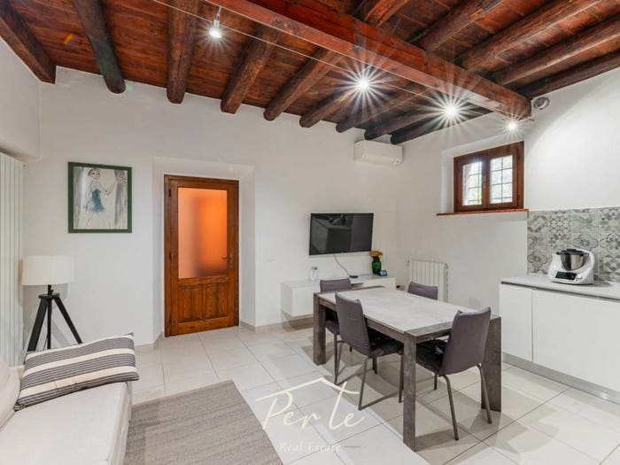 Casa trilocale in vendita in Piazza Virgiliana, Centro, Mantova