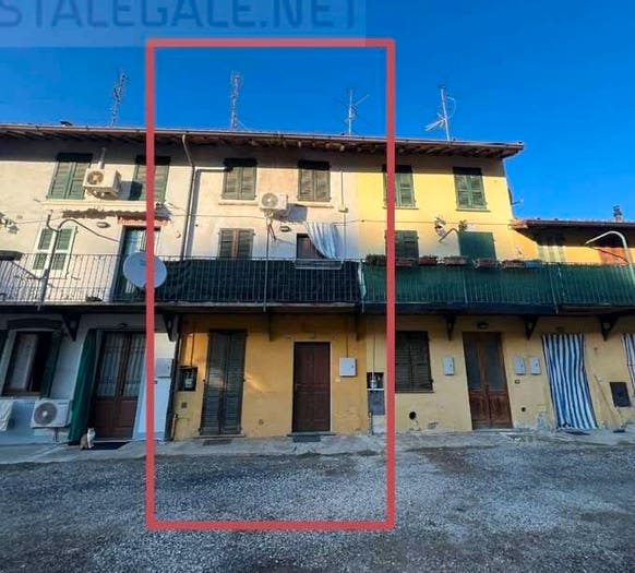 Appartamento trilocale in vendita in Via Garibaldi, Centro, Chignolo Po