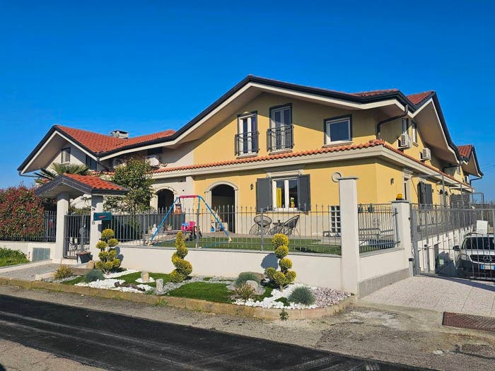 Casa con 5 locali in vendita in Strada Ravetto, Tetti Valfrè, Orbassano