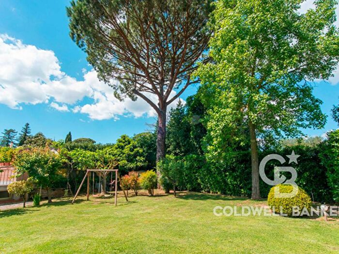 Casa con 6 locali in vendita in Largo dell'Olgiata, Olgiata, Roma