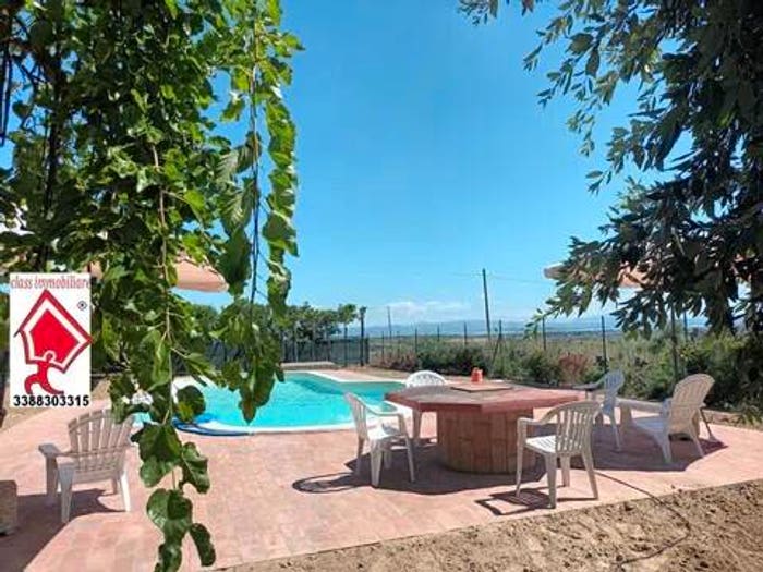 Casa con 6 locali in vendita in Gioiella, Castiglione del Lago