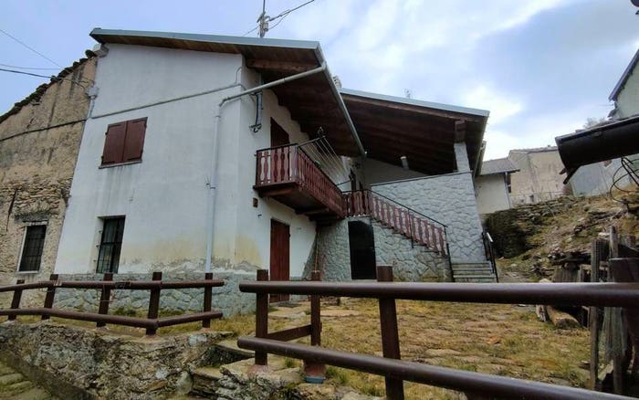 Casa trilocale in vendita in Borgata Combe, Condove
