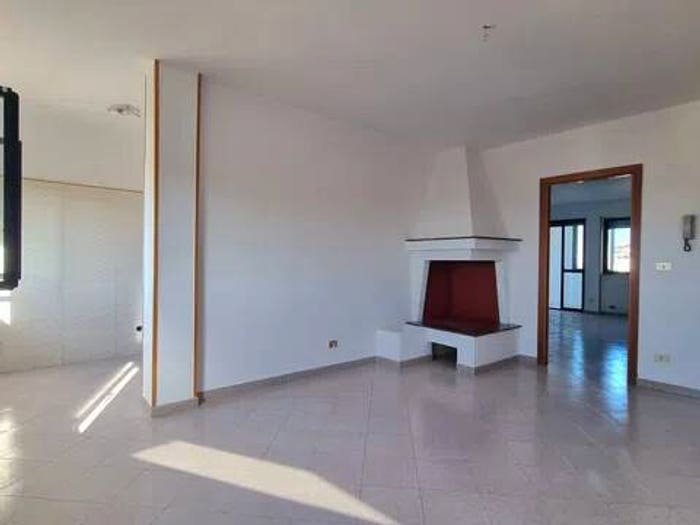 Appartamento con 6 locali in vendita in Via Basiliani, Casarano