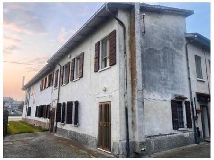 Appartamento in vendita in località Romanore Via Mantova n B, Romanore, Borgo Virgilio
