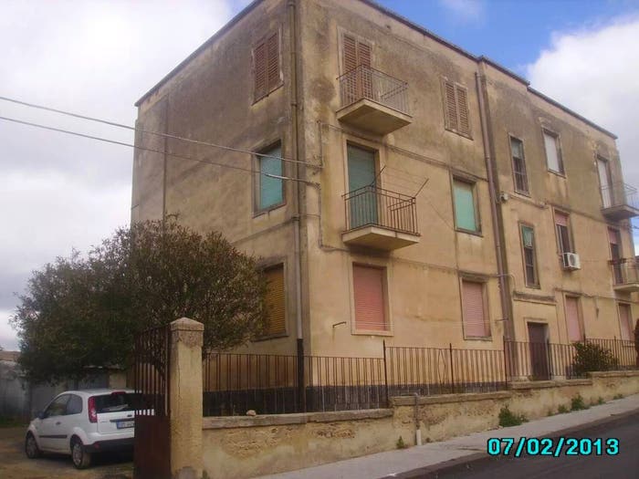 Appartamento con 6 locali in vendita in Via Vittorio Veneto No Number, Grammichele