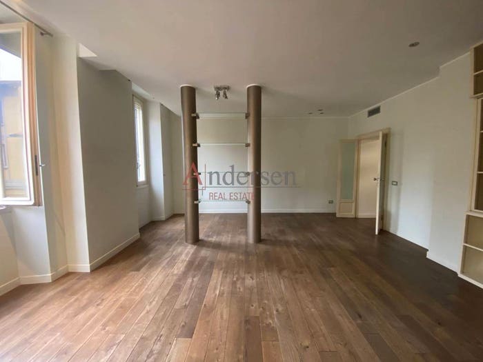 Appartamento trilocale in vendita in Largo della Crocetta, Quadronno Crocetta, Milano