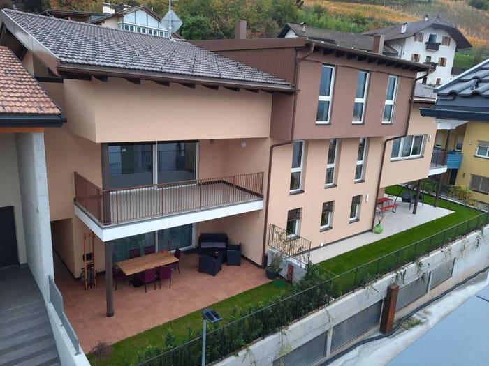 Appartamento con 6 locali in vendita in Egna