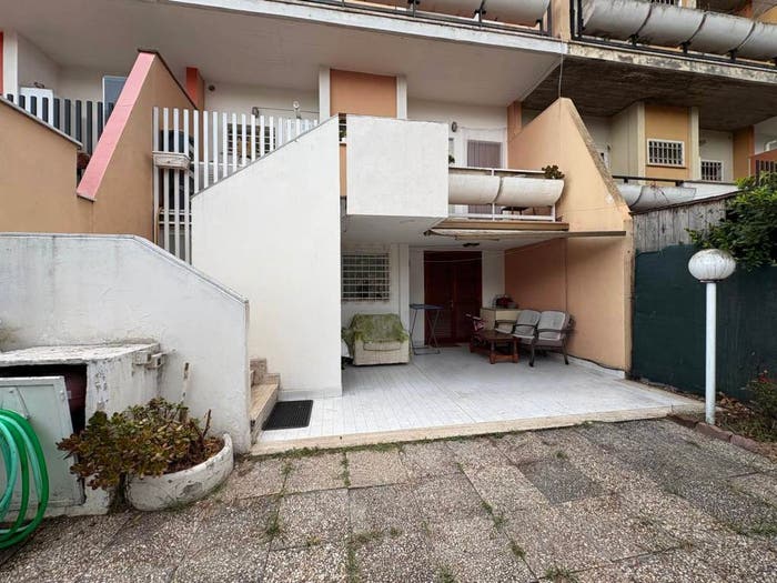 Casa in vendita in Via Cesenatico, Fregene, Fiumicino