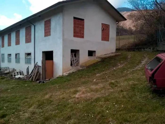 Casa monolocale in vendita in Via Castello DI CAMPORAGHENA, Comano