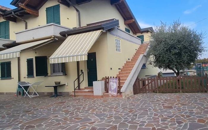 Casa trilocale in vendita in Via delle Industrie, Osio Sotto