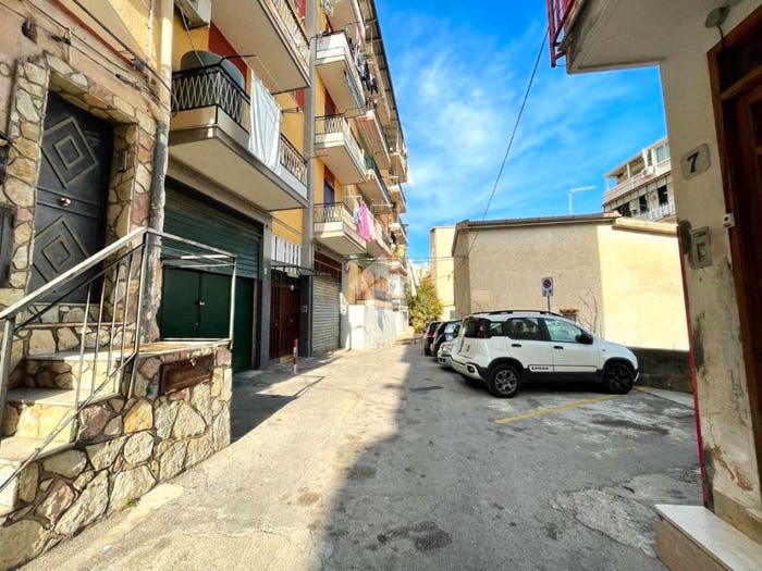 Casa trilocale in vendita in Via Balzi Callozzi, Centro, Monreale