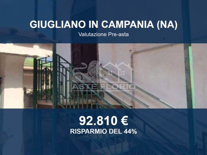 Appartamento con 5 locali in vendita in Viale dei Pini Nord, Varcaturo, Giugliano in Campania