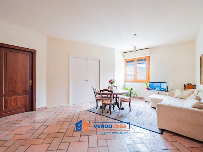 Appartamento con 5 locali in vendita in Via Cascina Colombaro, San Rocco Castagnaretta, Cuneo