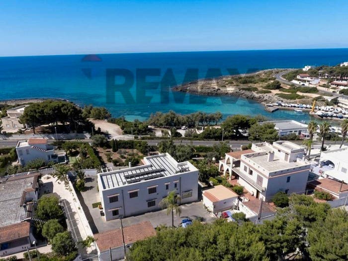 Casa con 6 locali in vendita in litoranea salentina, Leporano Marina, Leporano