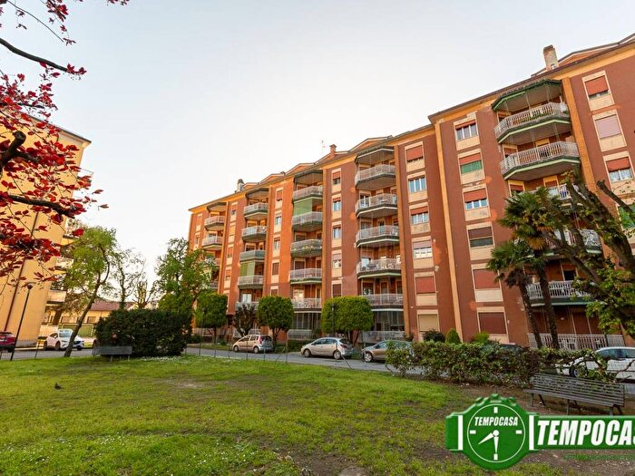 Appartamento trilocale in vendita in Viale della Resistenza, Centro, Codogno
