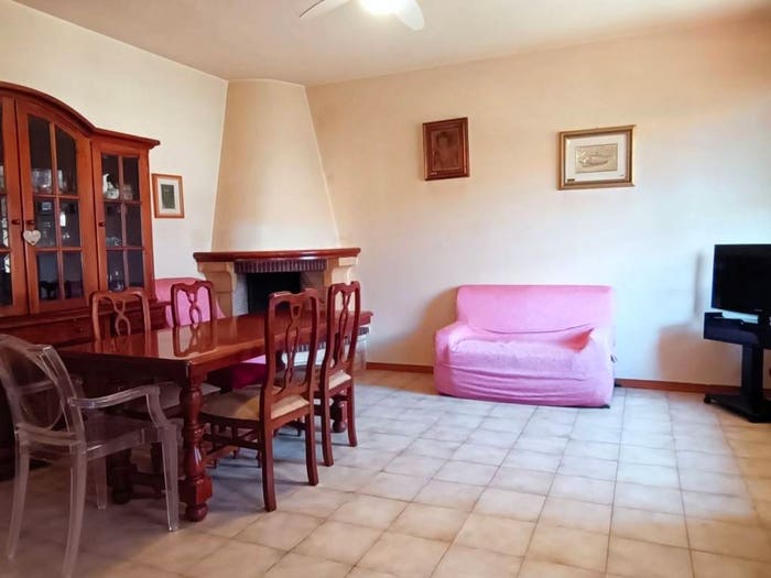 Appartamento trilocale in vendita in Piazza Padre Ernesto Balducci, Montecastello Treggiaia I Fabbri, Pontedera