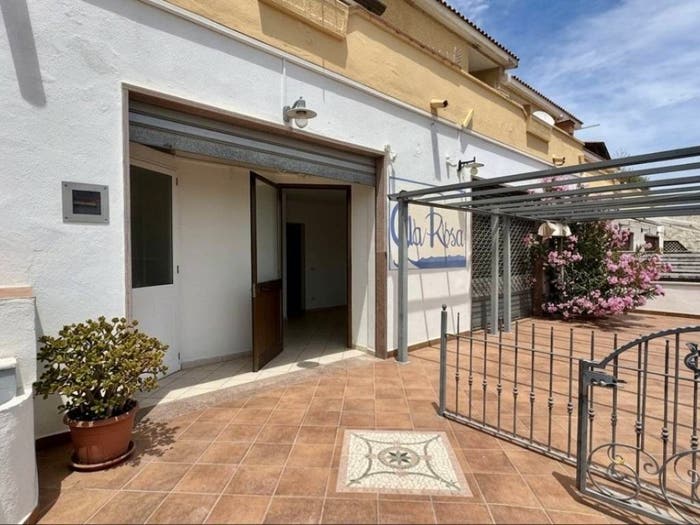 Casa con 5 locali in vendita in Via Marco Polo, Agrustos, Budoni