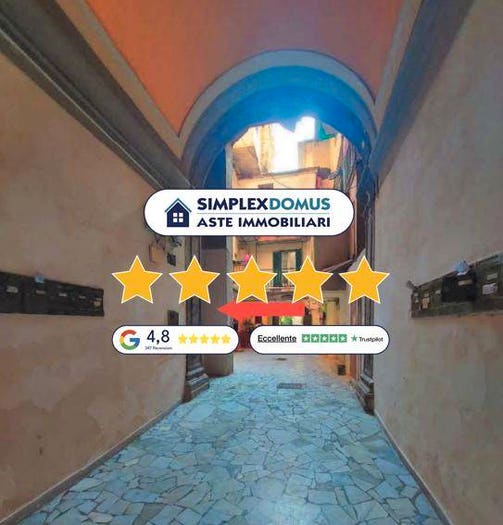 Appartamento quadrilocale in vendita in Vico Solitaria, Santa Lucia, Napoli
