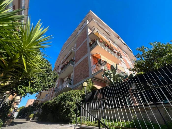 Appartamento trilocale in vendita in Via Federico Ozanam, Monteverde Nuovo, Roma
