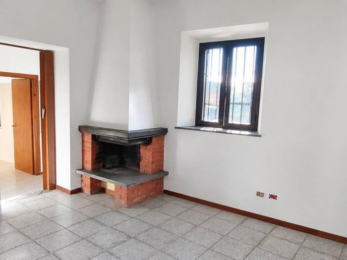Appartamento bilocale in vendita in Via Novembre, Bogogno