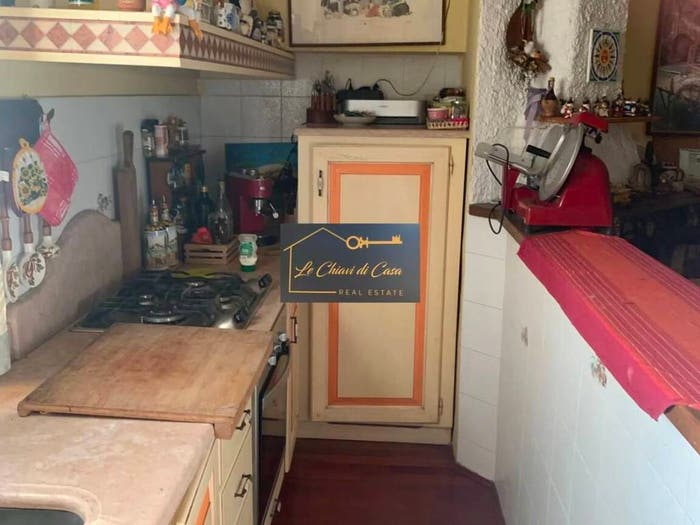 Casa con 6 locali in vendita in Parrana San Giusto, Collesalvetti