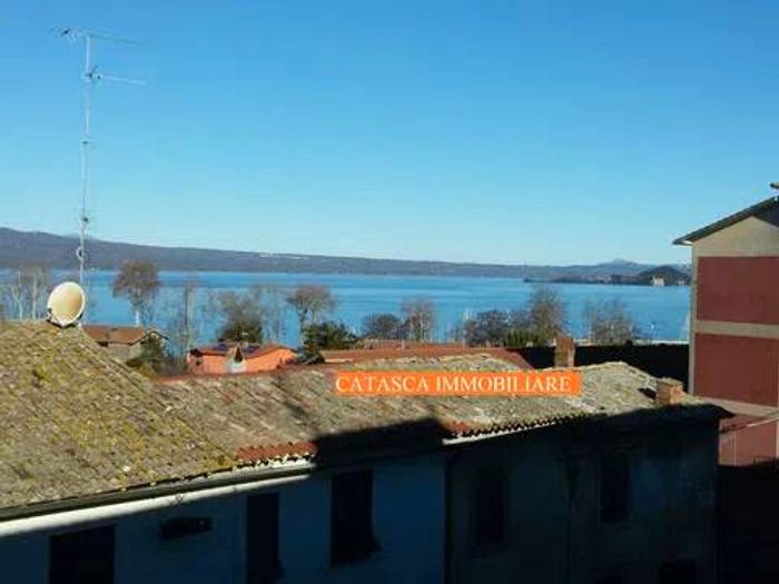 Appartamento trilocale in vendita in Via Roma, Capodimonte