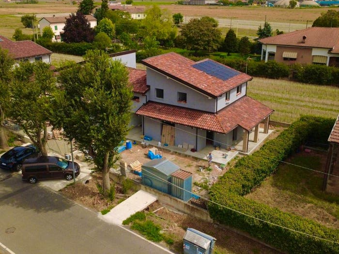 Casa con 6 locali in vendita in Strada Cascinagrossa, Mandrogne, Alessandria