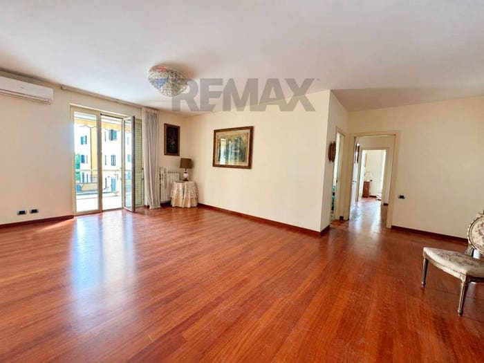 Appartamento trilocale in vendita in Via Theodore Rooselvet, Petrarelle, Caserta