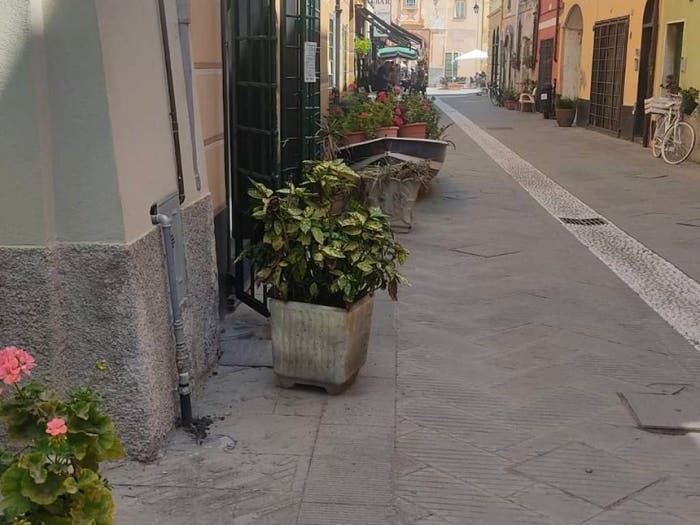 Casa con 5 locali in vendita in Via Camillo Benso di Cavour, Borghetto Santo Spirito