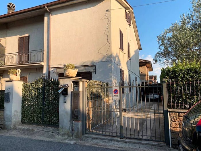 Appartamento bilocale in vendita in Via dei Farnese, Centro, Nepi