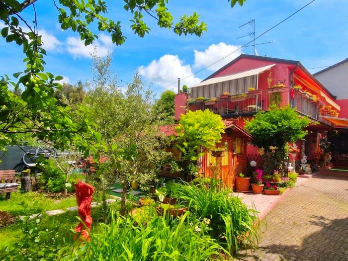 Casa quadrilocale in vendita in Frazione Michelazza, Montecalvo Versiggia