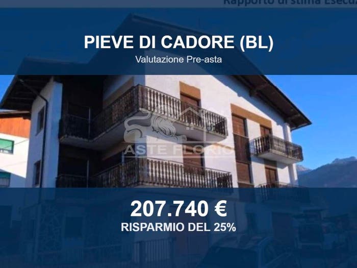 Casa con 6 locali in vendita in via Villanova, Centro, Pieve di Cadore