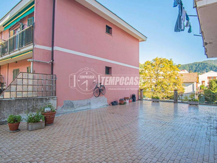 Appartamento quadrilocale in vendita in Via Parma, Caperana, Chiavari