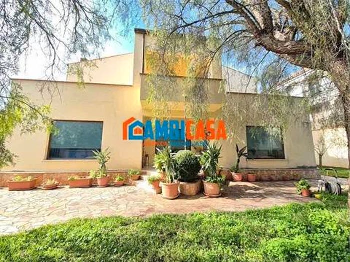 Casa con 6 locali in vendita in Urb Mondello Neighbourhood Mondello Castelforte, Mondello Valdesi, Palermo