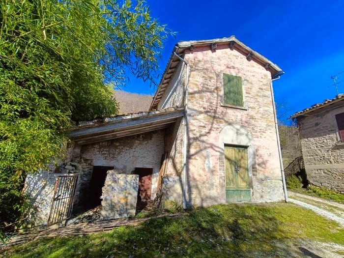 Casa quadrilocale in vendita in Galeata