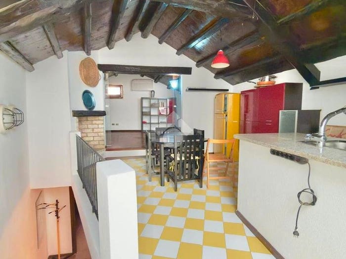 Appartamento trilocale in vendita in Via Corte D'Appello, Castello, Cagliari