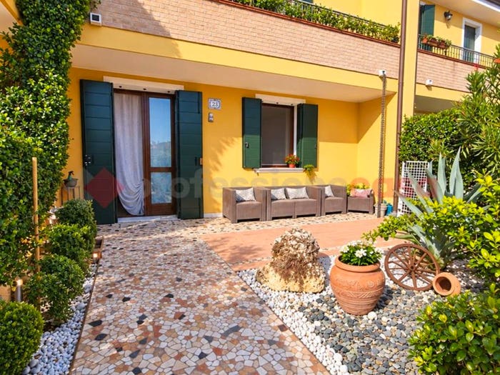 Casa quadrilocale in vendita in VIA PIETRA SNC, Centro, Agna
